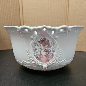 The Enesco P.M. Collection: "Pretty Girl" Catalog Exclusive Bowl #135577